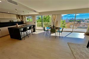 TOTALT NYRENOVERET LUKSUSLEJLIGHED I HJERTET AF ANTIBES 